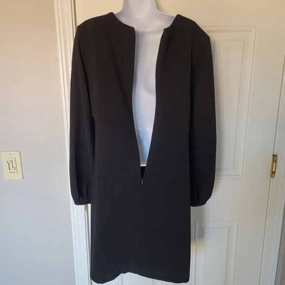NWT Taylor Dress Black Crepe Long Puff Sleeves V Neck Style 5803 M. Size 6 - Picture 6 of 14